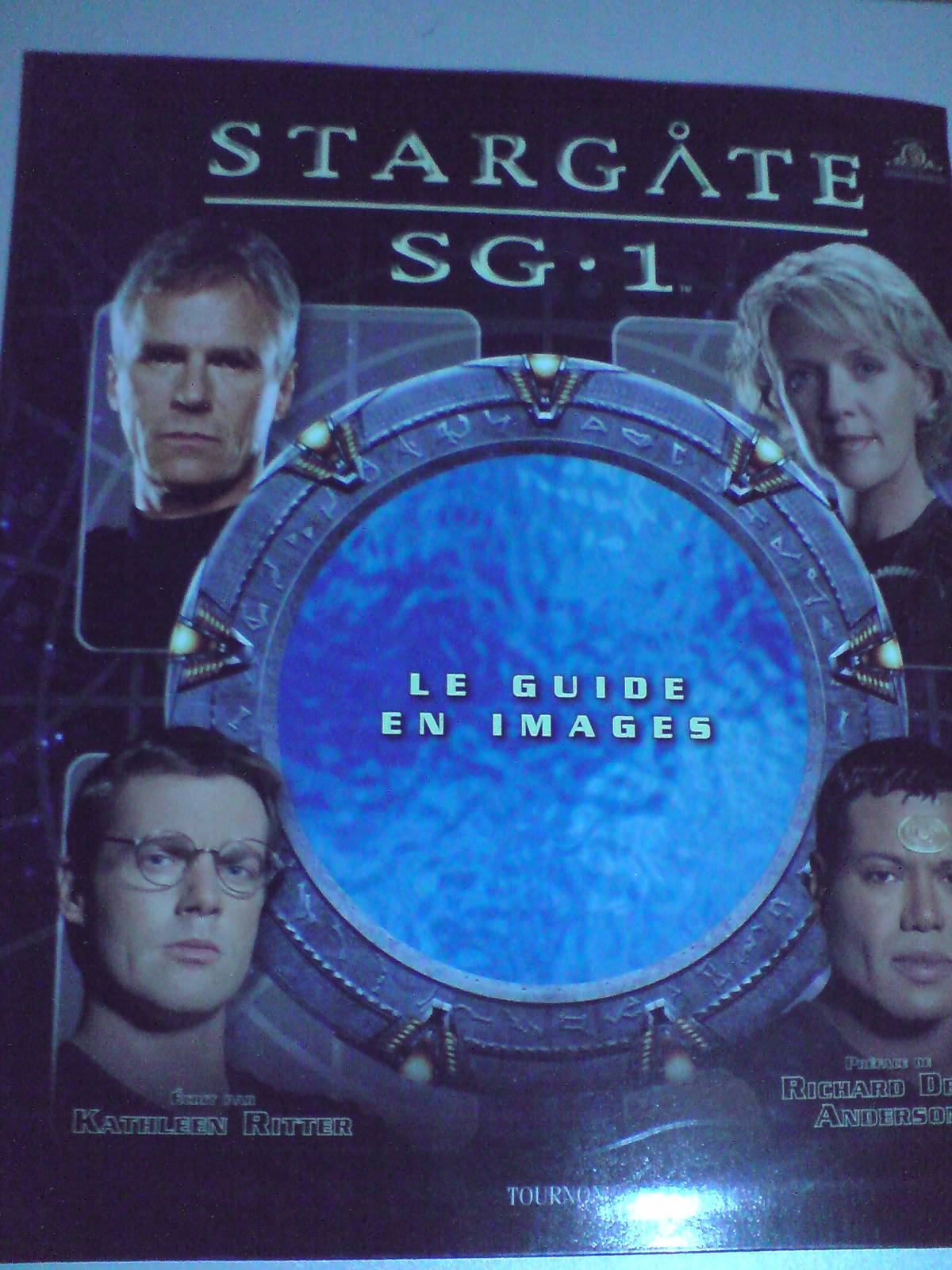 Stargate: The Ultimate Episode Guide   Prepare For Impact! - eya6bcv
