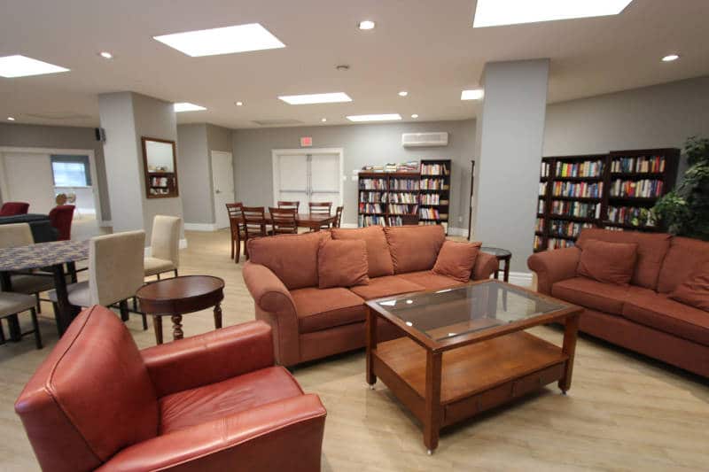 The Roxbury Roxbury Condominium