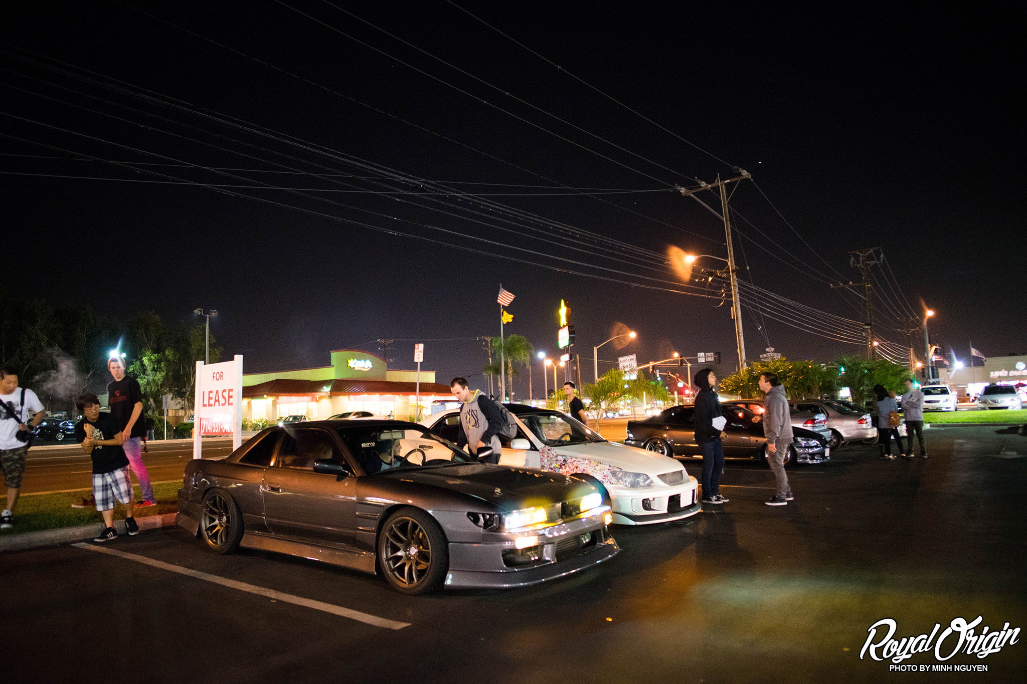 IS300 Nostalgia Car Meets Royal Origin