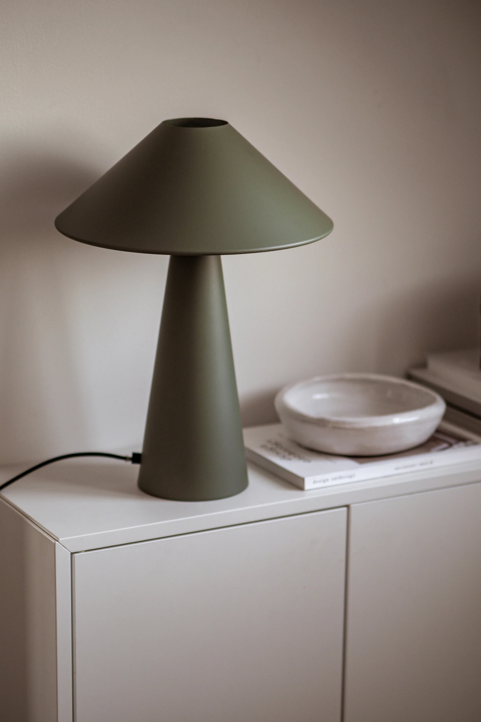 cannes bordslampa Cannes Table Lamp, Mole - Globen Lighting @ Royaldesign
