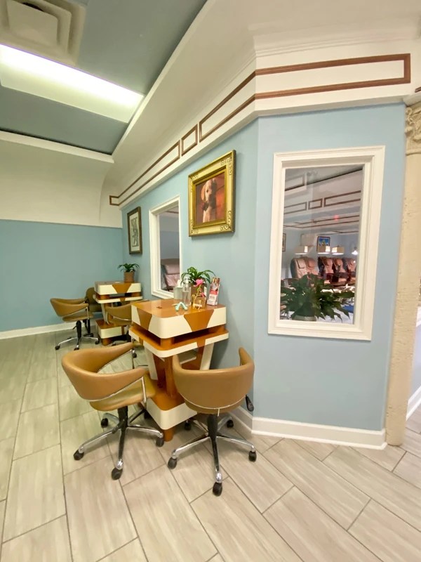 Nail Salon 32246 Royal Essence Nails of Jacksonville, FL Manicure, Pedicure, Massage, Waxing