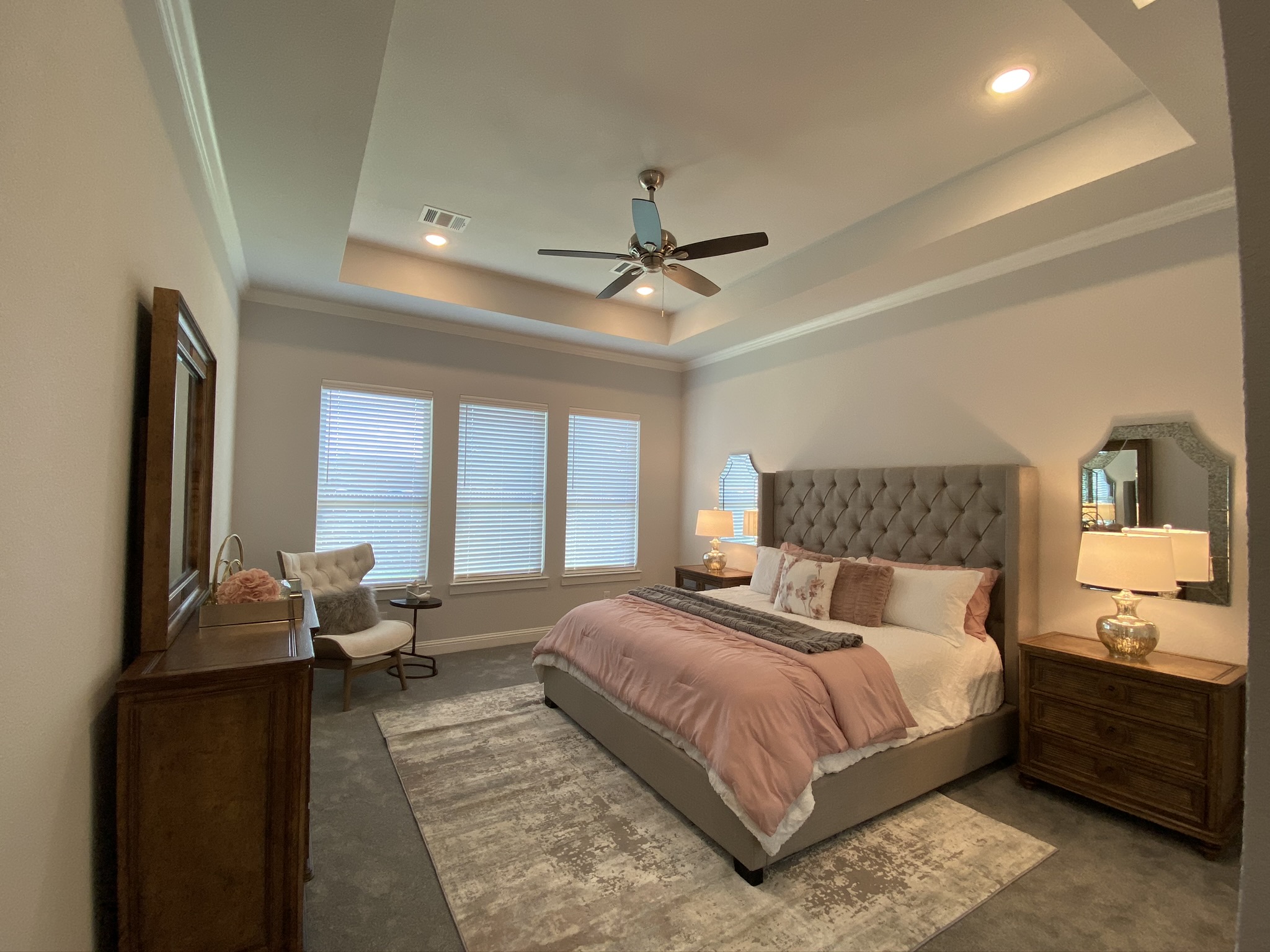 Royal II B Royal Family Homes