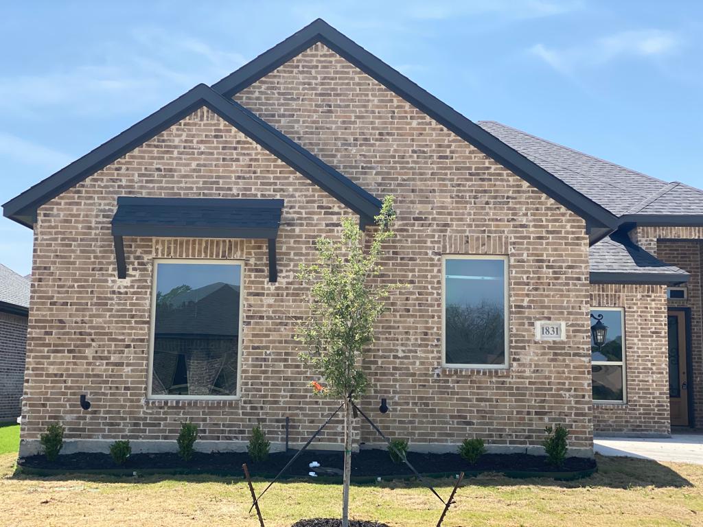 Noble IIB Royal Family Homes