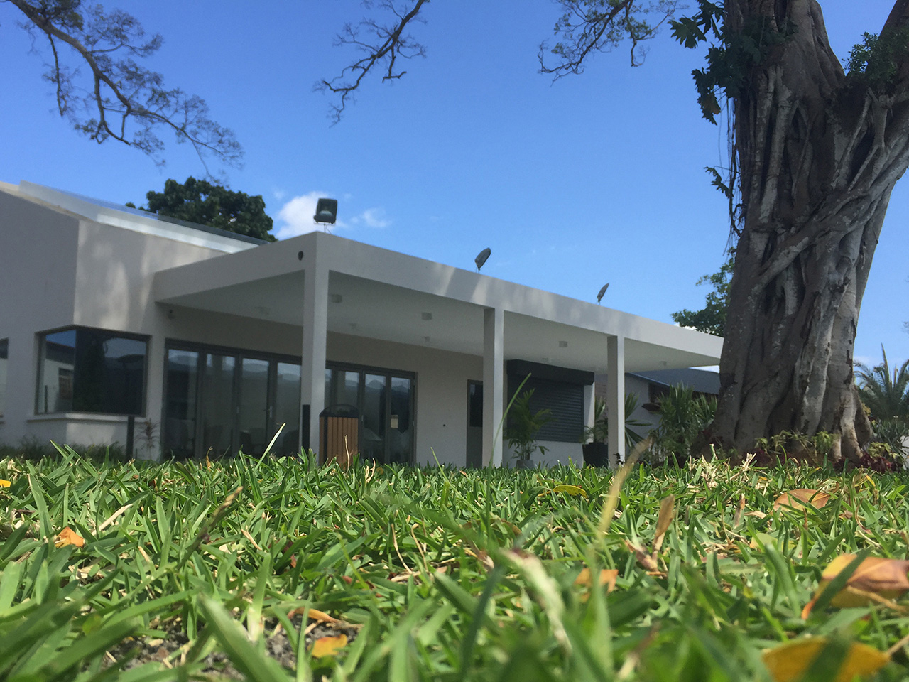 Royal Gardens Gallery