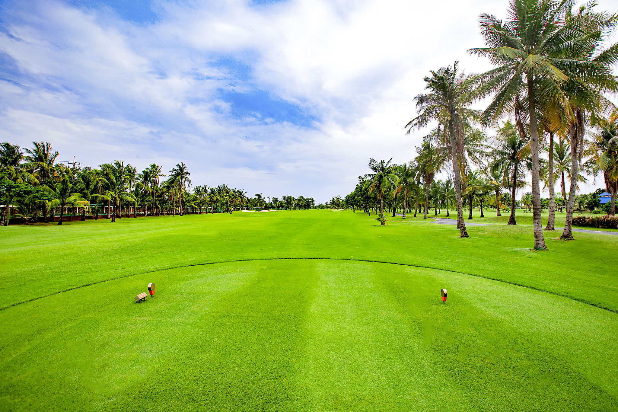 Royal Lakeside Golf Club