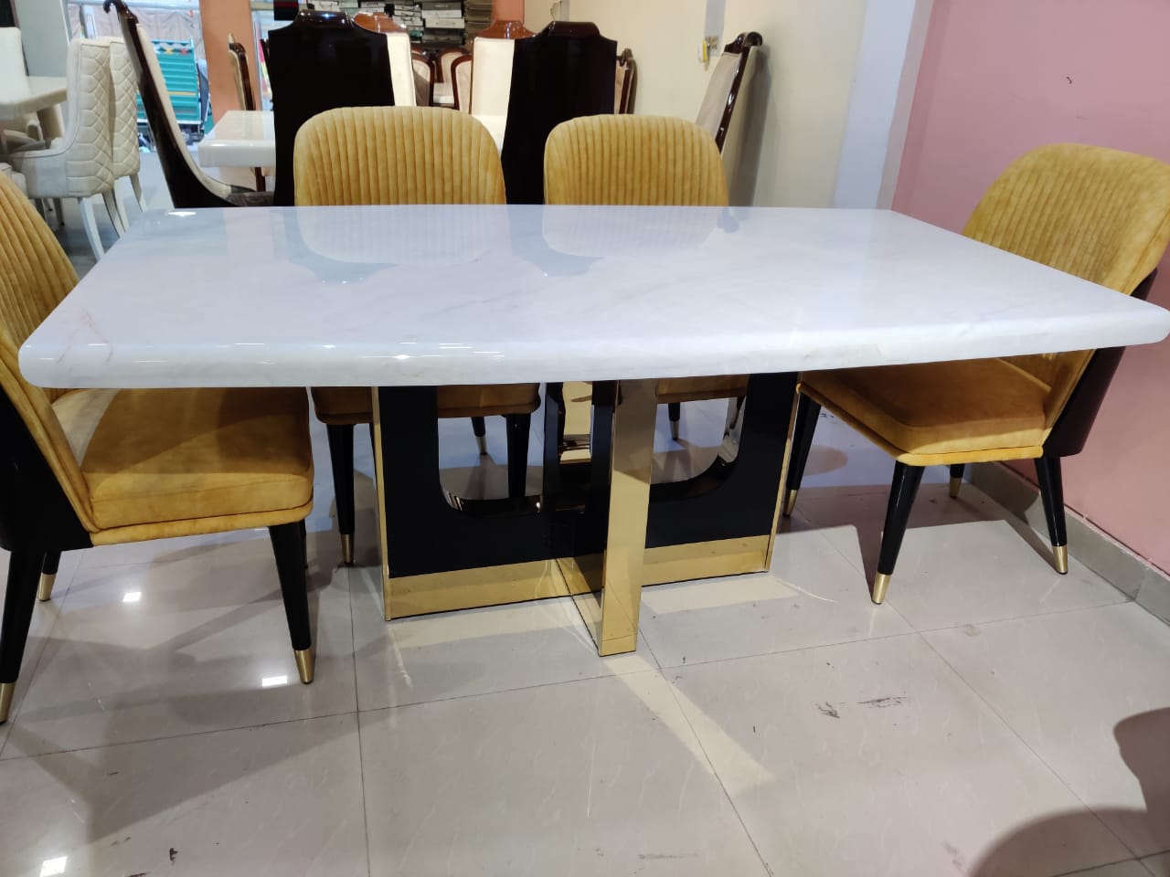Marble Dining Tables and Resin Dining Tables top manufacturer in India