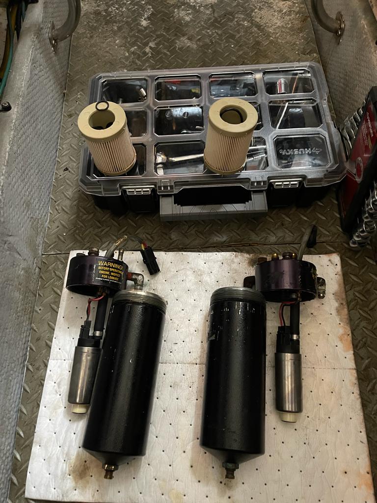 Boat oil change & Tune up Royal Marine