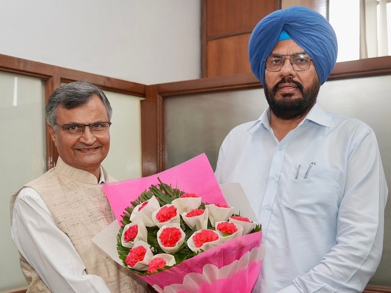 Minister gave directions to appoint IAS officers as Nodal officer to