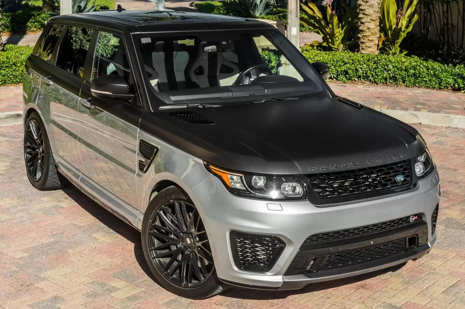 Range Rover Svr Rental Dubai Rent a Car Al Quoz Royal Star Car Rental