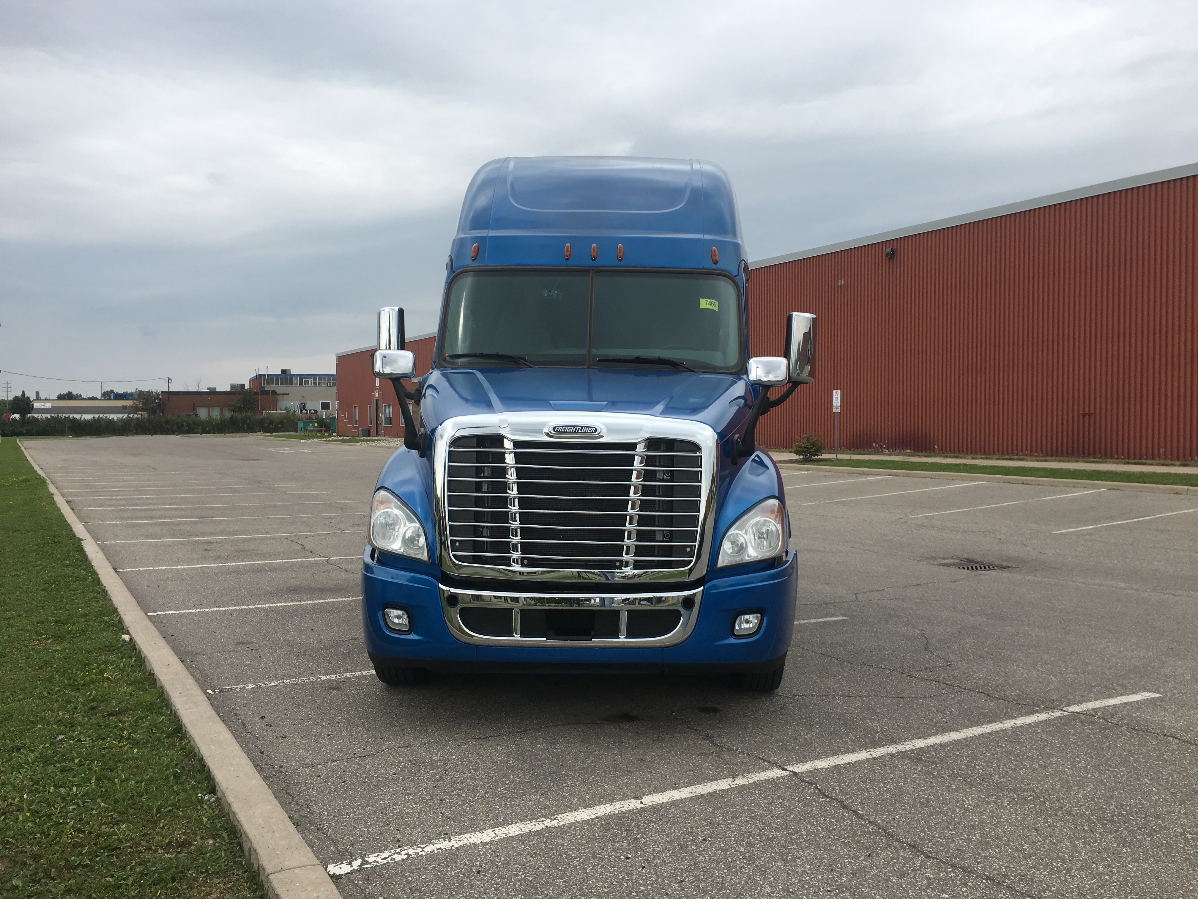 2017 Freightliner Cascadia DD15 550 Royal Truck Sales