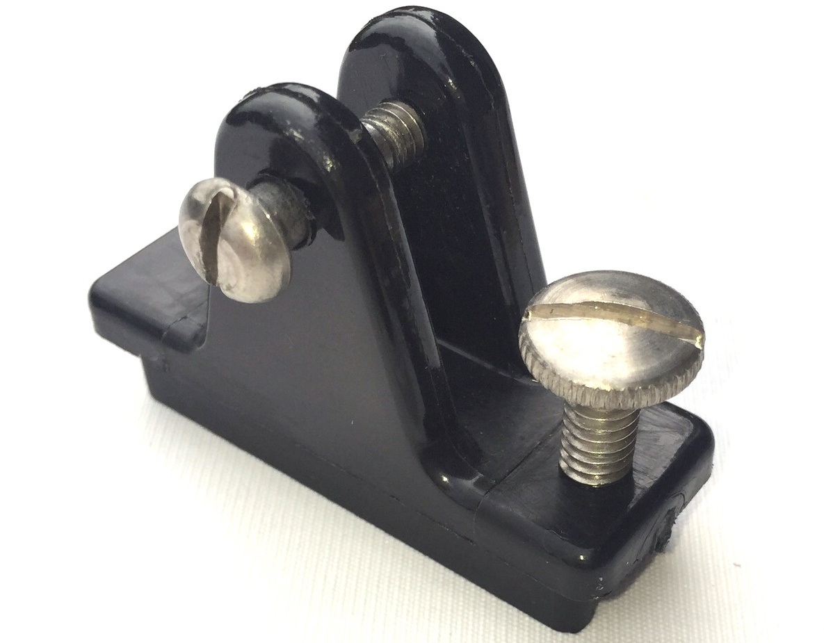 Deck Hinge Lock Black Right Royal Upholstery