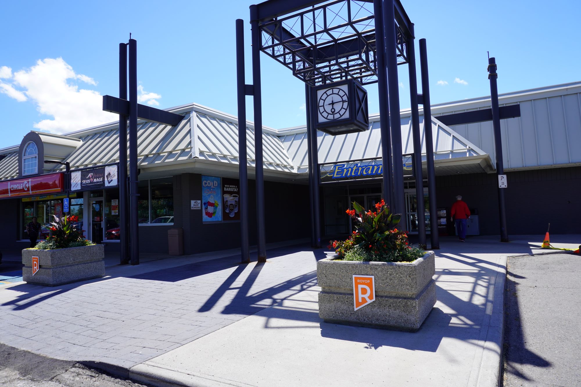 Lake Bonavista Promenade Royop