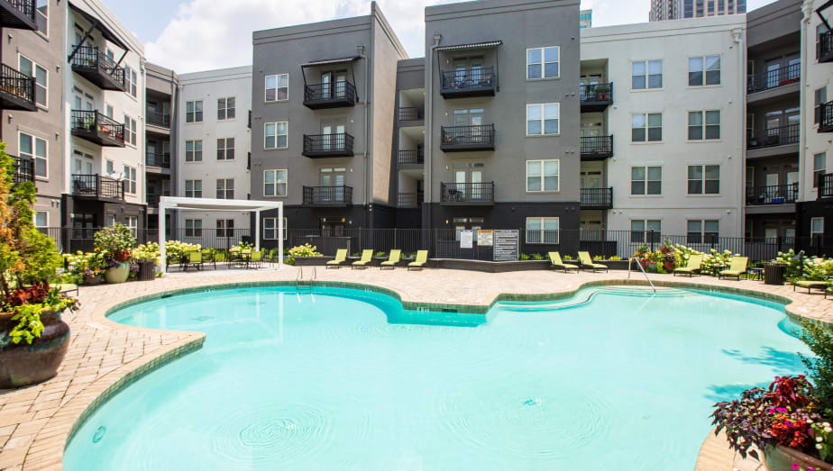 Ellington Midtown RPM Living