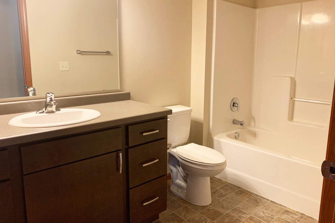 R3 Apartments River Rock Property