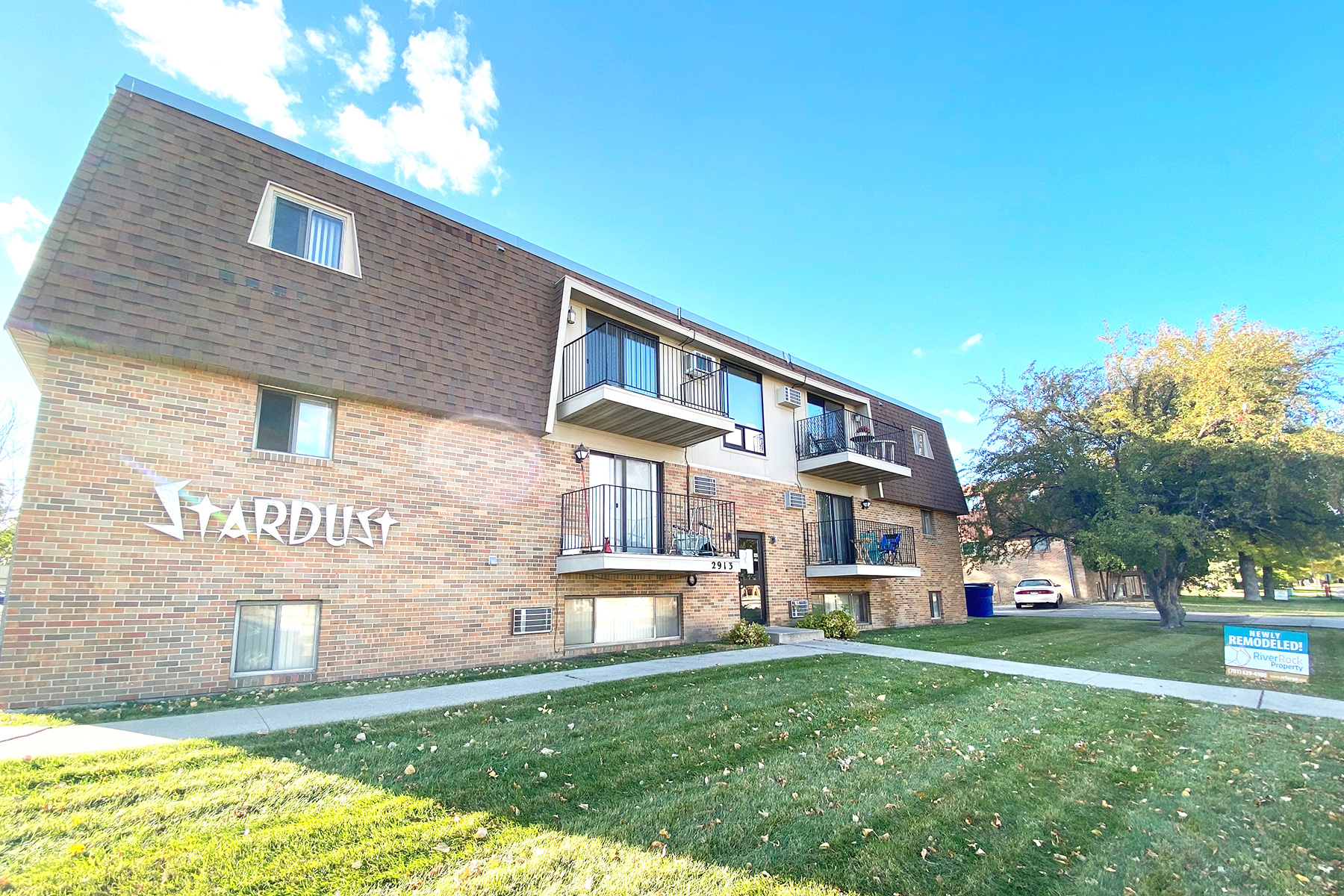 Stardust Apartments River Rock Property