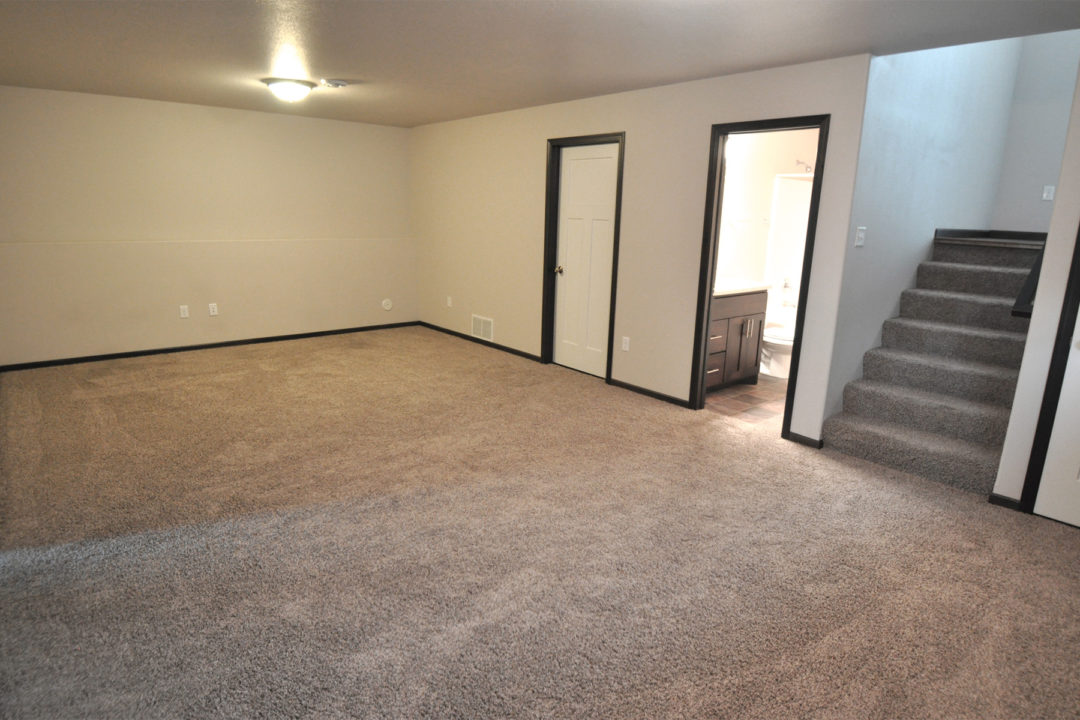 Valley View Homes River Rock Property