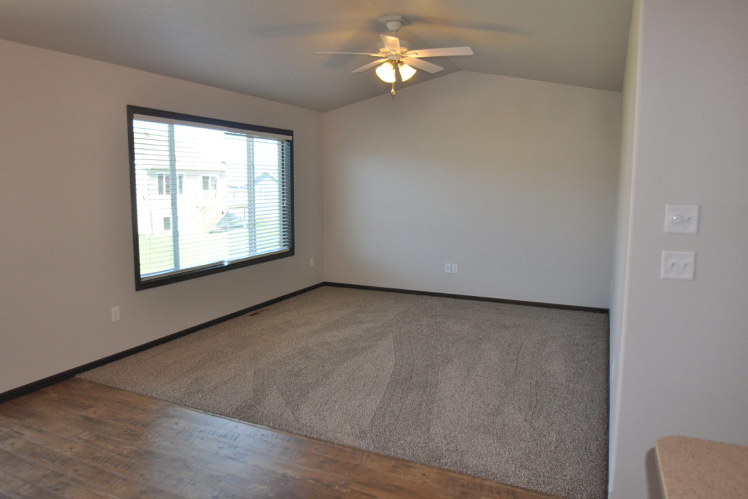 Valley View Homes River Rock Property