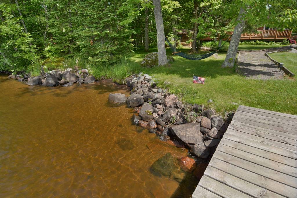 Log Cabin Vacation Rental on Lake Namakagon Recreational Rental Properties