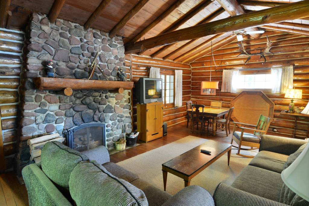 Log Cabin Vacation Rental on Lake Namakagon Recreational Rental Properties