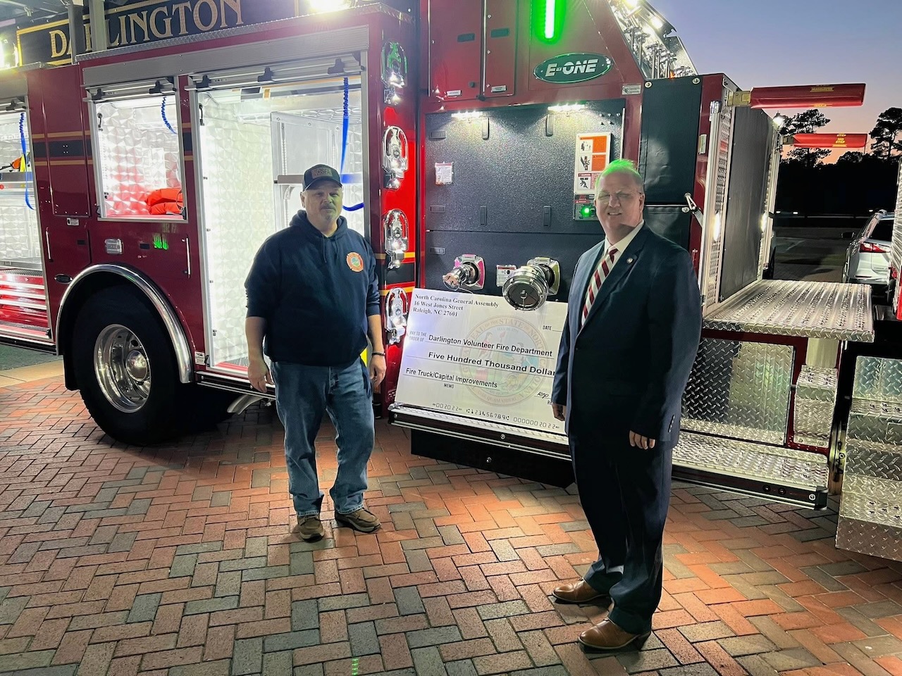 RRSpin As he kicks off campaign, Wray receives Order of the Long Leaf