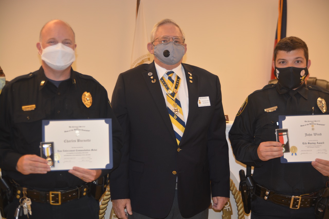 RRSpin SAR honors two Roanoke Rapids police officers