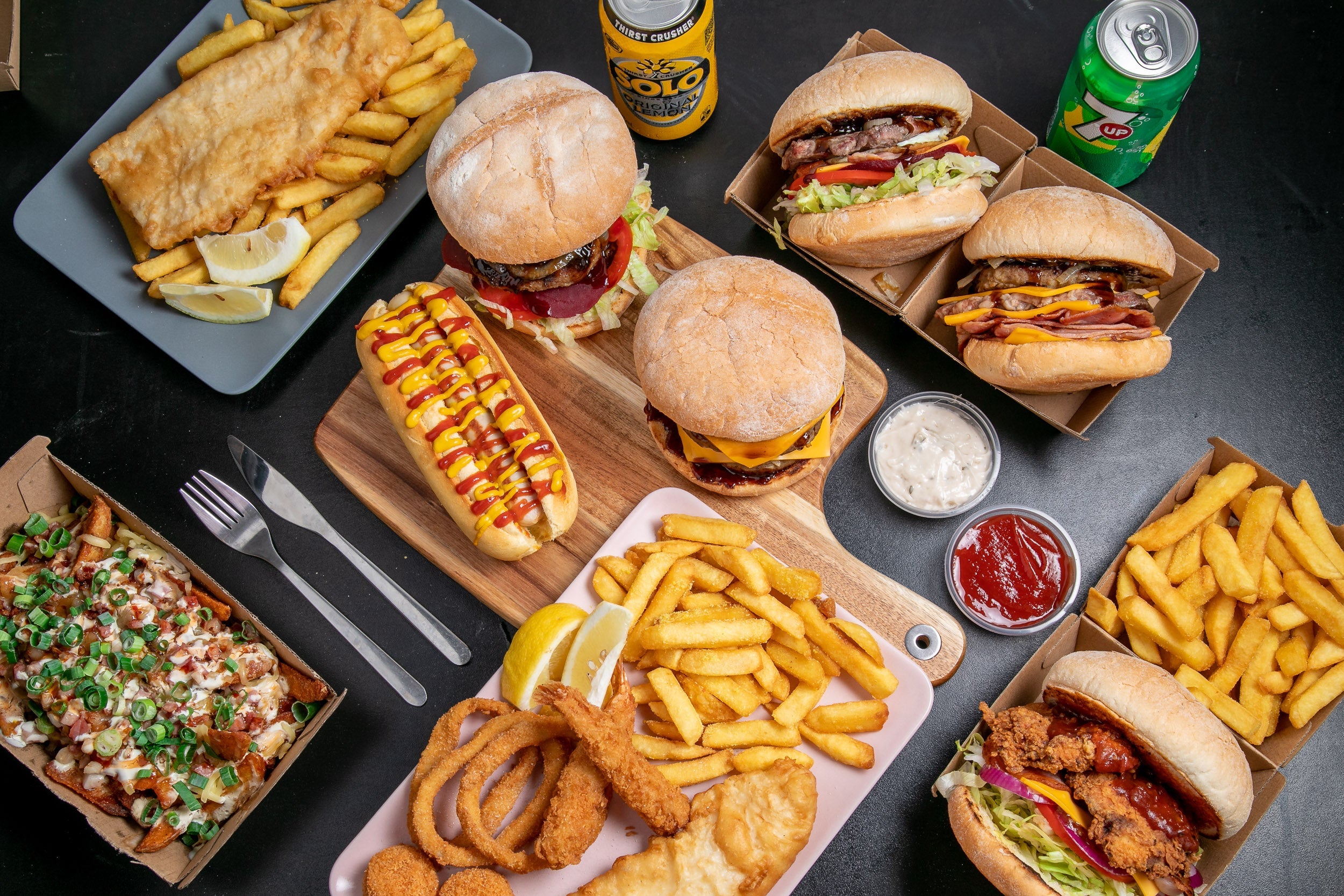 Fryhard Takeaway delivery from Carseldine Order with Deliveroo