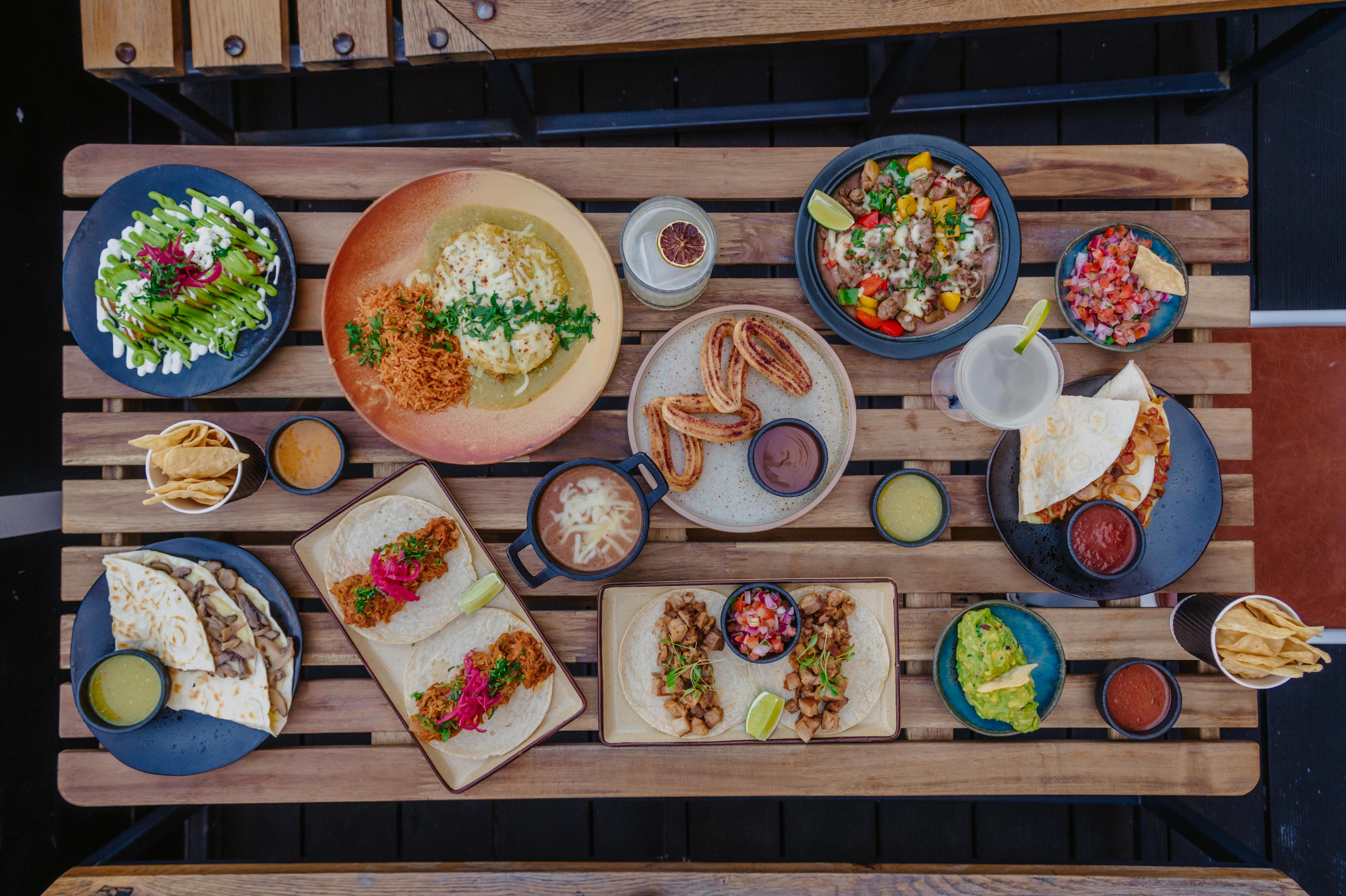 1910 Cantina delivery from Balham Order with Deliveroo