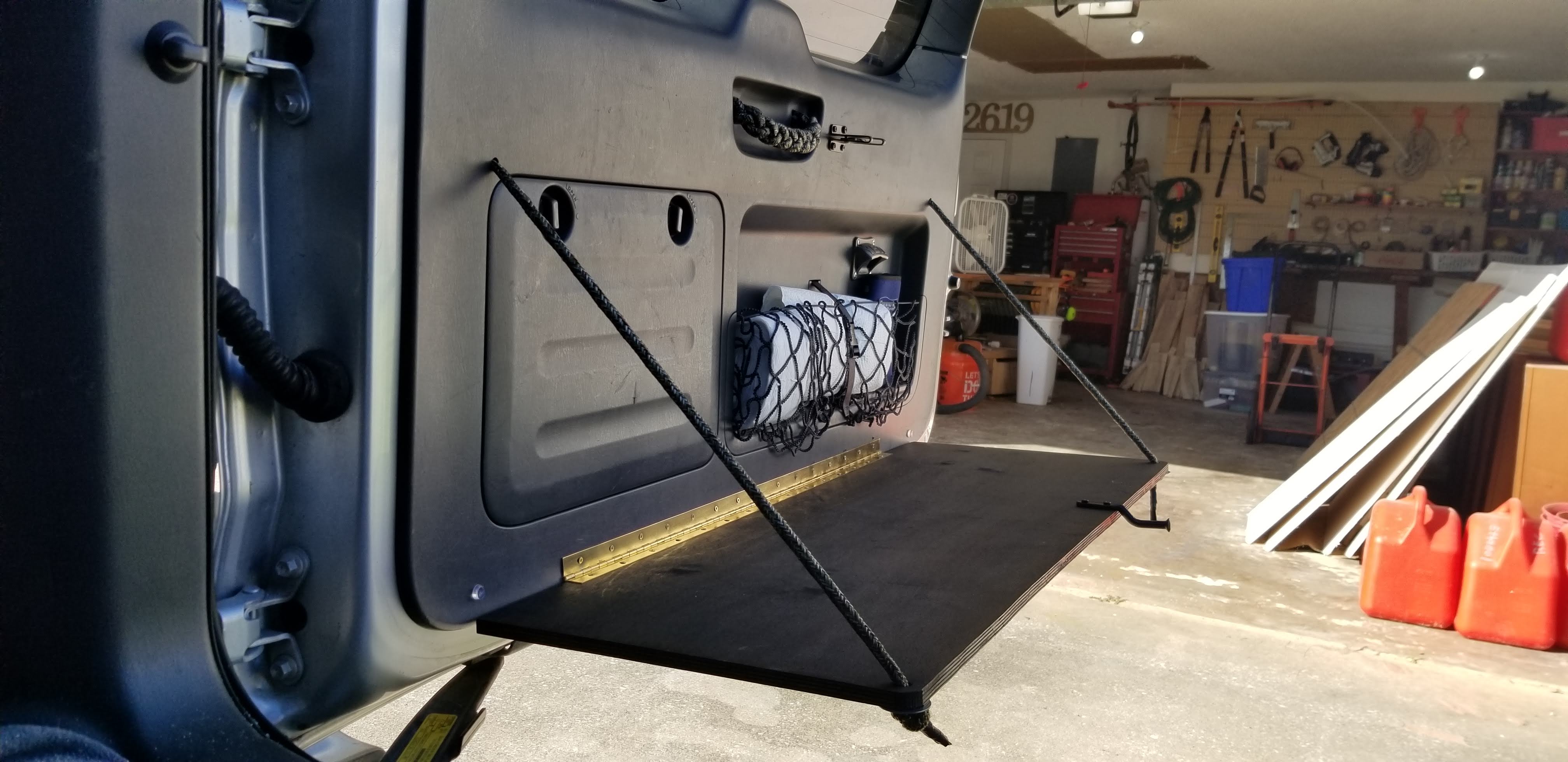 Lexus GX470 Rear Door Table Robert Skelton Cars Finance Tech