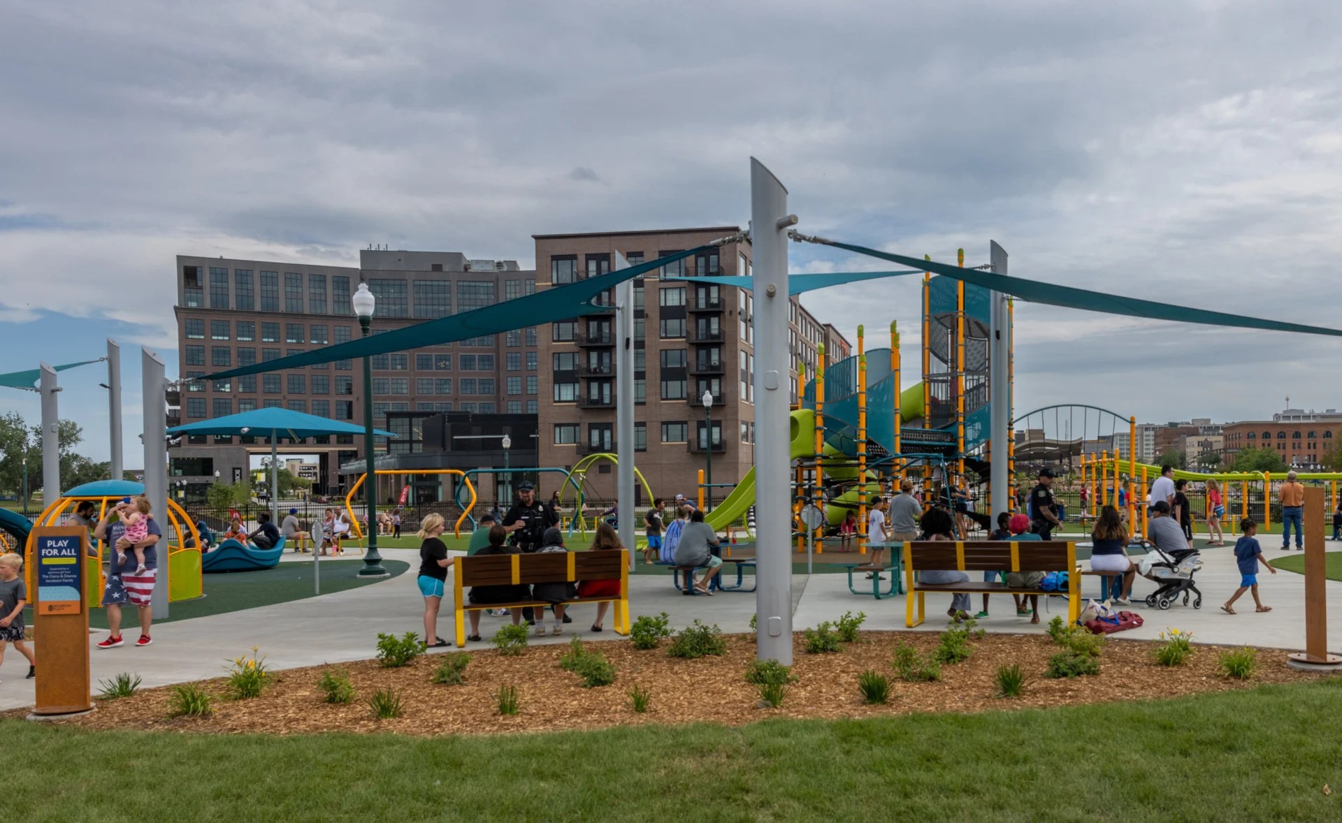 Jodi&Rsquo;S Journal: A Walk In The Park Underscores Power Of Giving Back 1 ywAAAAAAQABAAACAUwAOw==