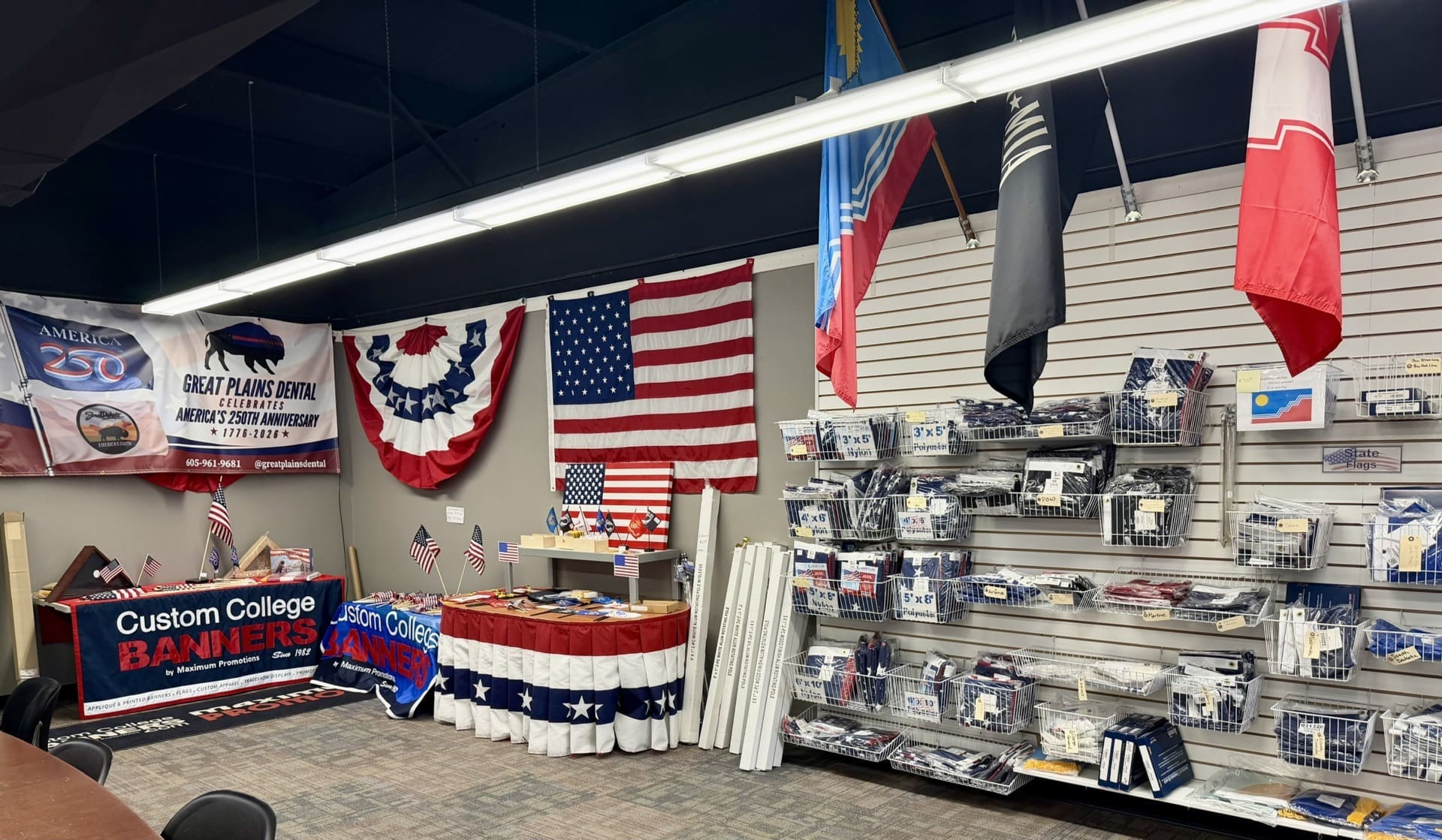 America’s 250Th Brings Exclusive Merchandise To Area Retailer 5 ywAAAAAAQABAAACAUwAOw==