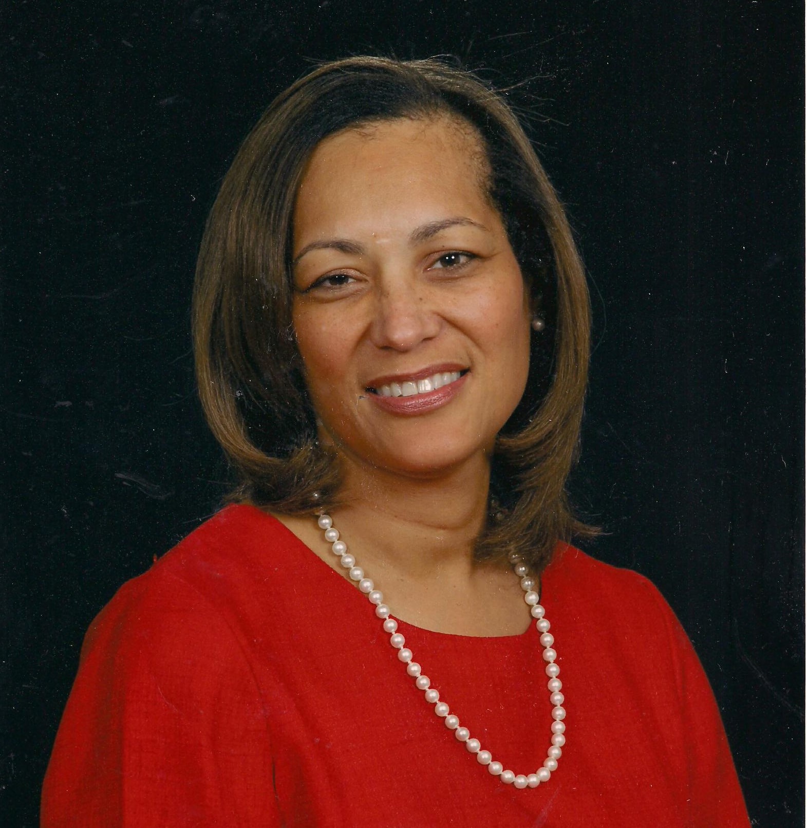 Lisa Slade's Instagram, Twitter & Facebook on IDCrawl