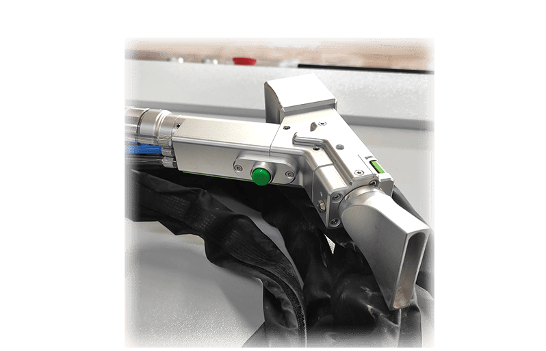 Handheld Laser Cleaning MachineFiber laser Cleaning MachineRAYTU