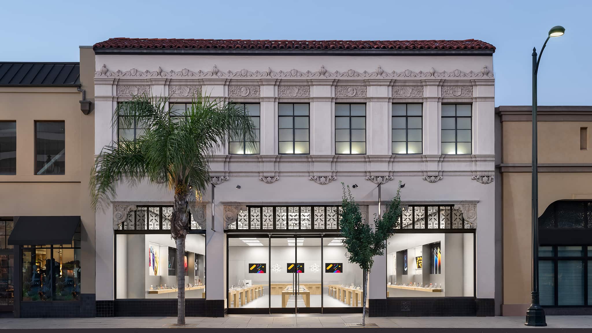 Pasadena Apple Store Apple