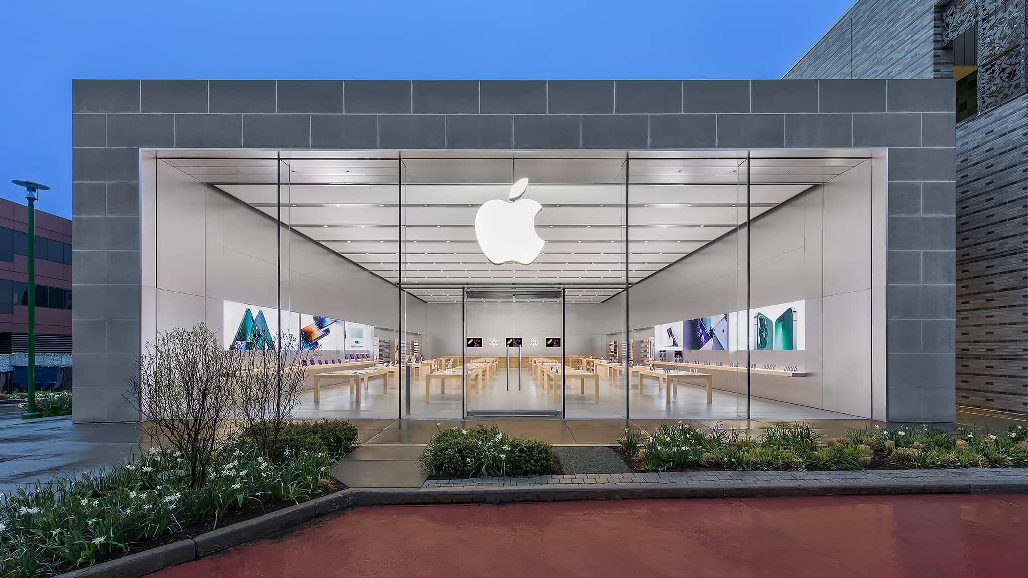 Ridge Hill Apple Store Apple