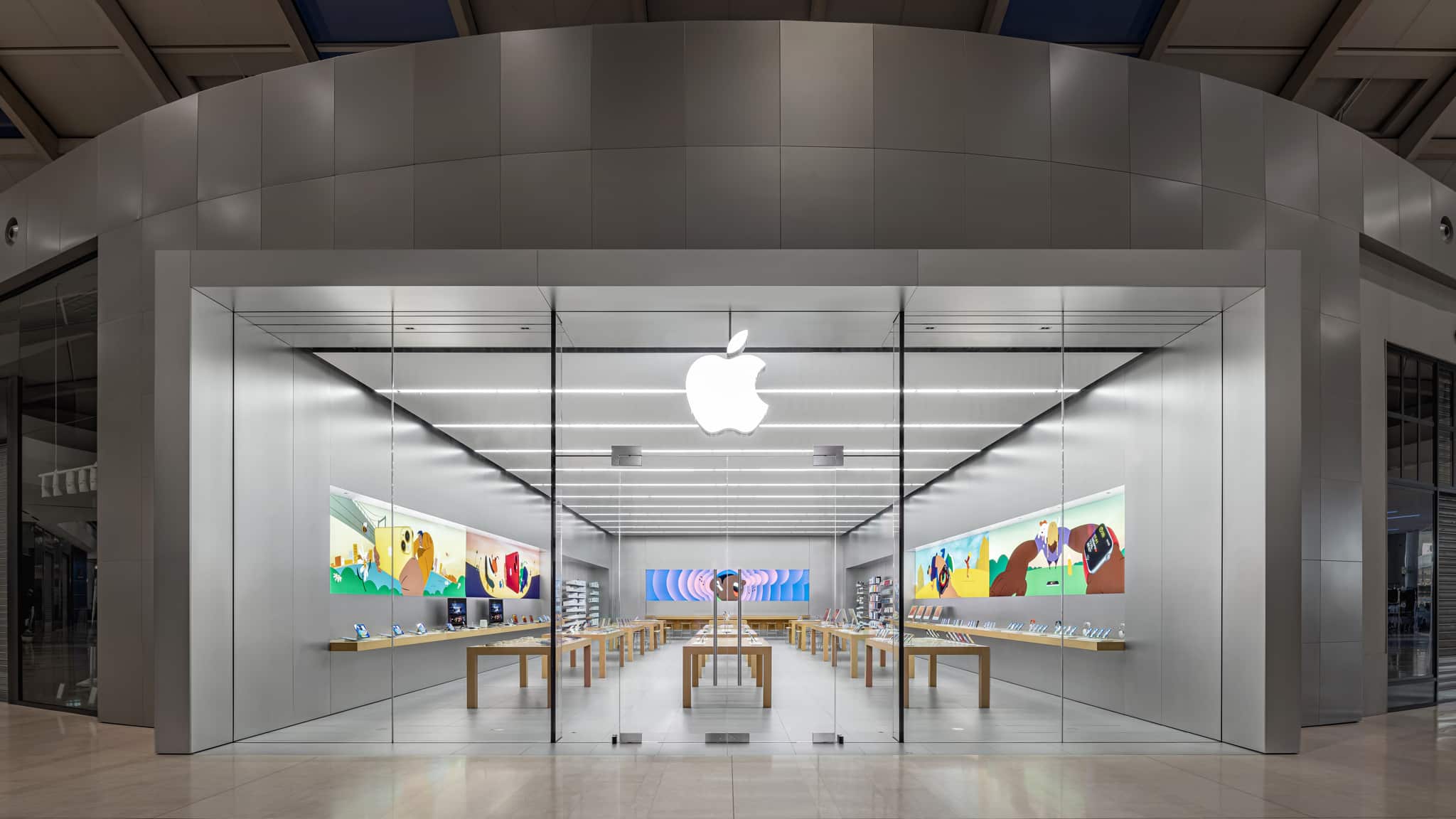 how does apple tv connect to the tv