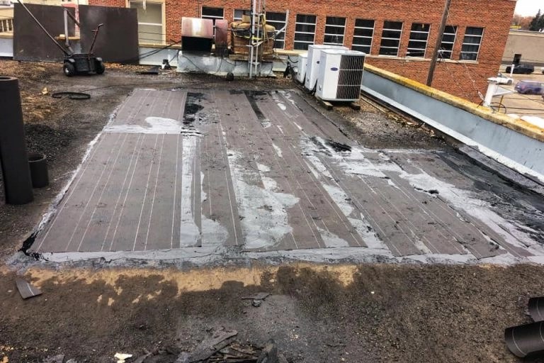 BUR/Tar & Gravel Red Deer roofing contractors