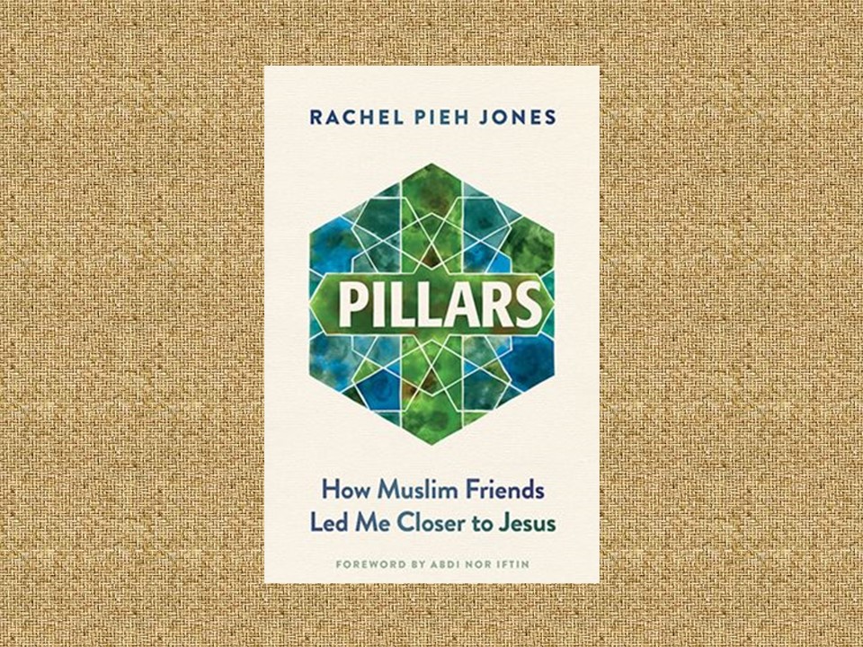 Review Pillars Bob on Books