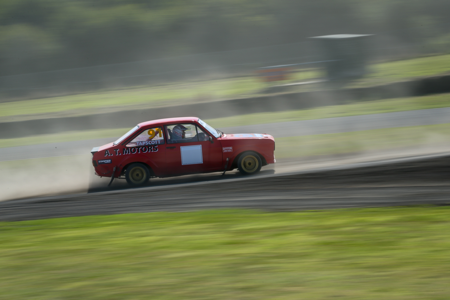 Alan Tapscott premiered his awesome Escort in the retros