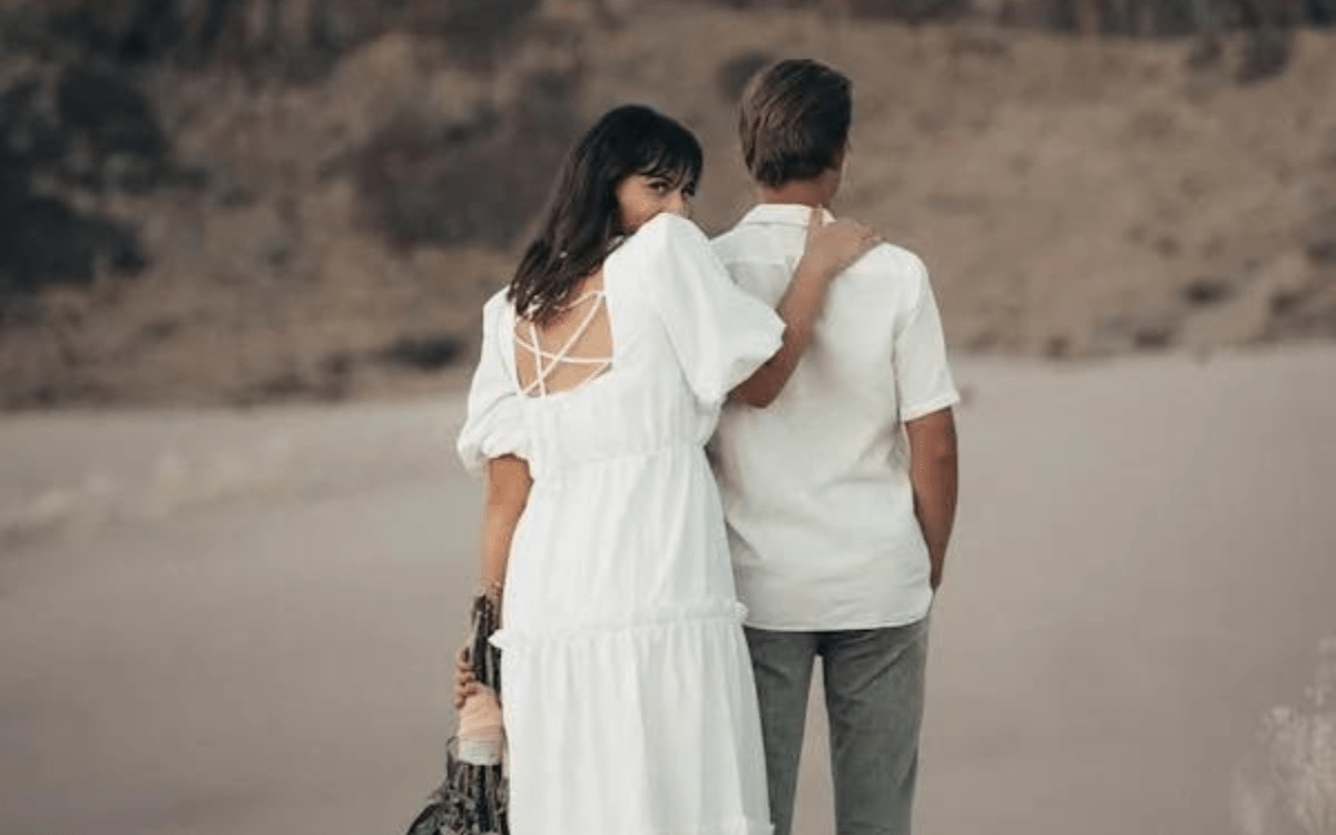 Can the Groom See the Bride's Wedding Dress Before the Big Day