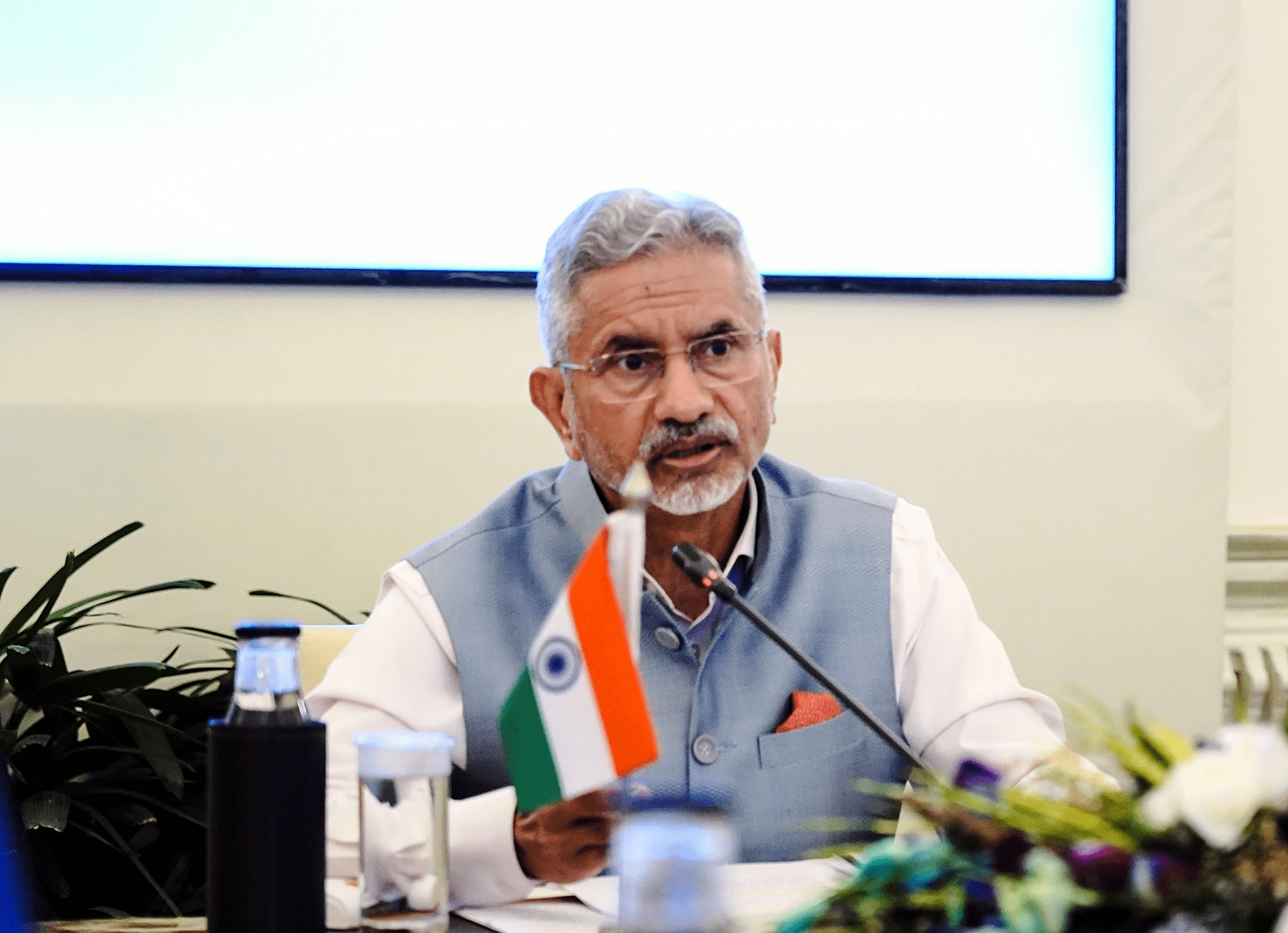 ईरान-US मुद्दे पर मध्यस्थता के सवाल पर जयशंकर बोले-भारत पाकिस्तान जैसा दलाल देश नहीं…. ईरान-US मुद्दे पर मध्यस्थता के सवाल पर जयशंकर बोले-भारत पाकिस्तान जैसा दलाल देश नहीं….