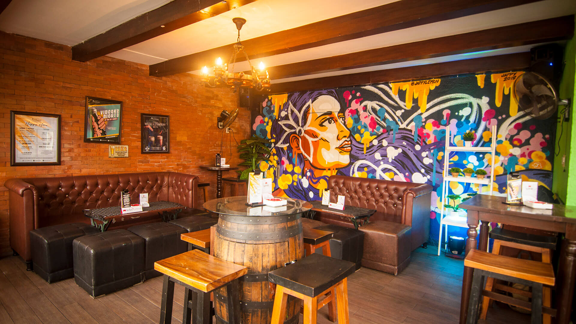 Meerea High Street Cebu Rue Bar & Restaurant