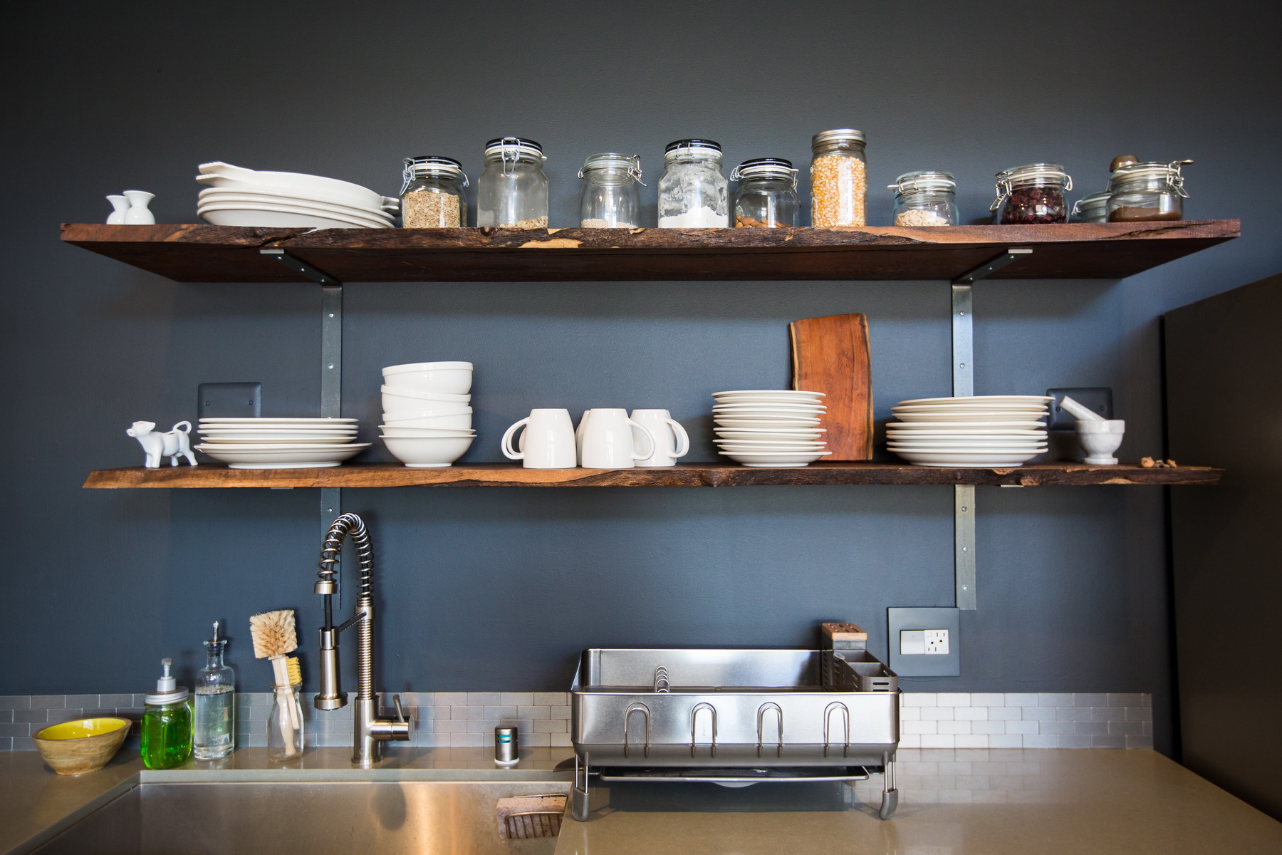 An Industrial Loft in Oakland, CA Rue