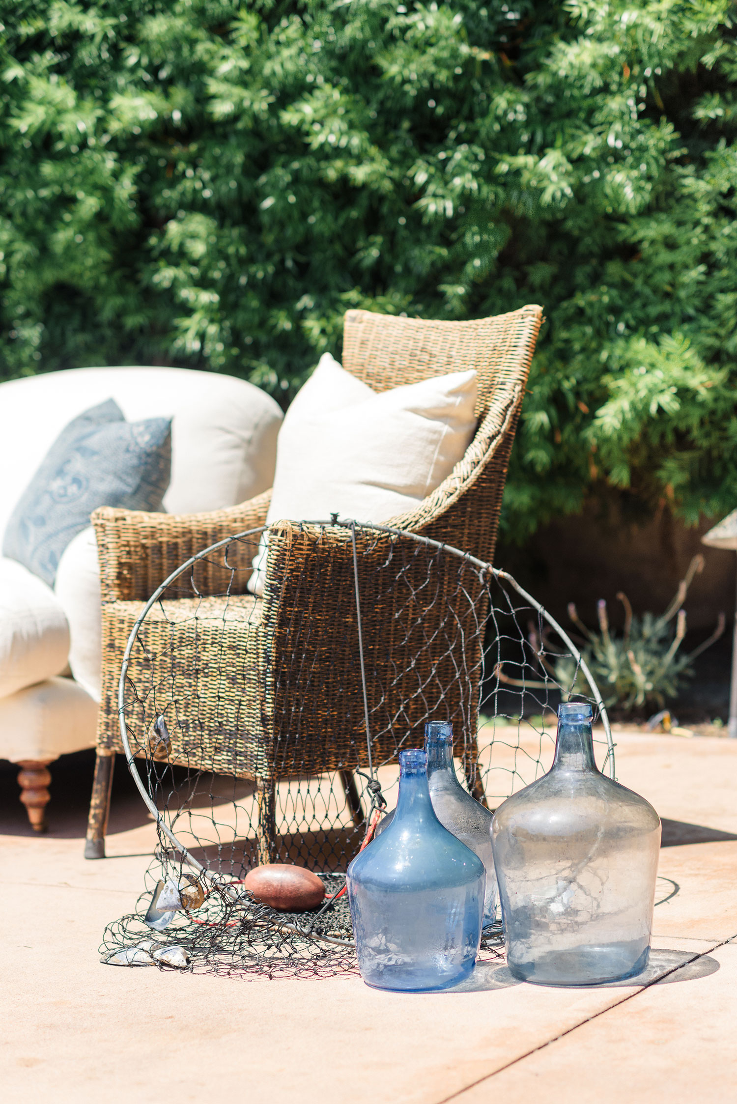 How to Host the Perfect End of Summer Backyard Clambake Rue