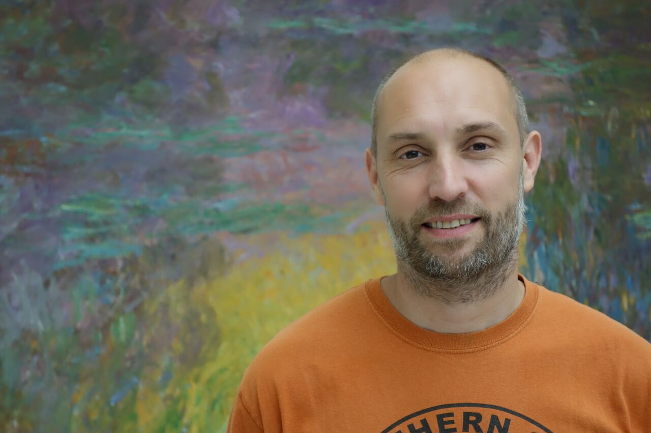 Living mindfully with voices Rufus May