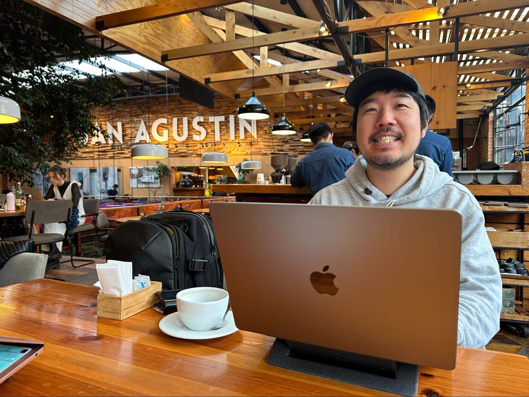 スキルなしでノマドワーカーを実現する仕事24種と、すべての仕事で役立つ3つの教養