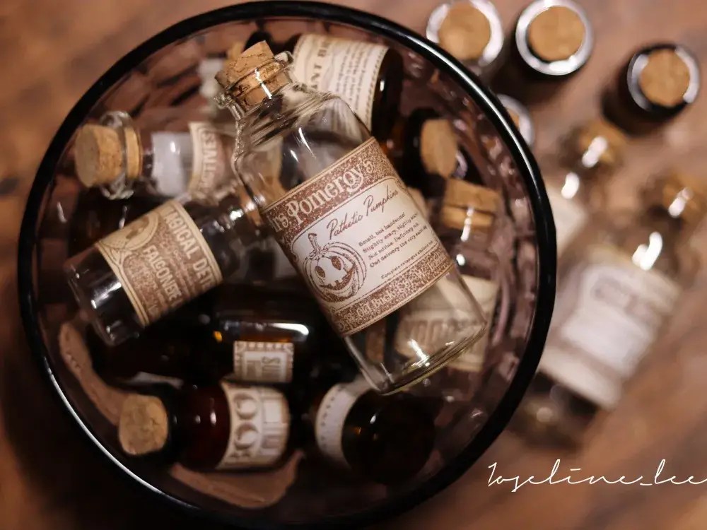 How to Remove Labels From Wine Bottles?