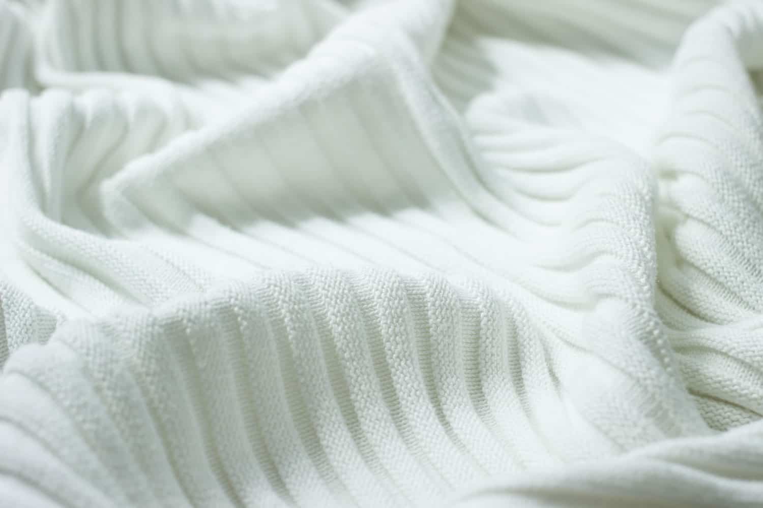 What Is The Warmest Blanket [Reviewing Nonelectric Blanket Materials