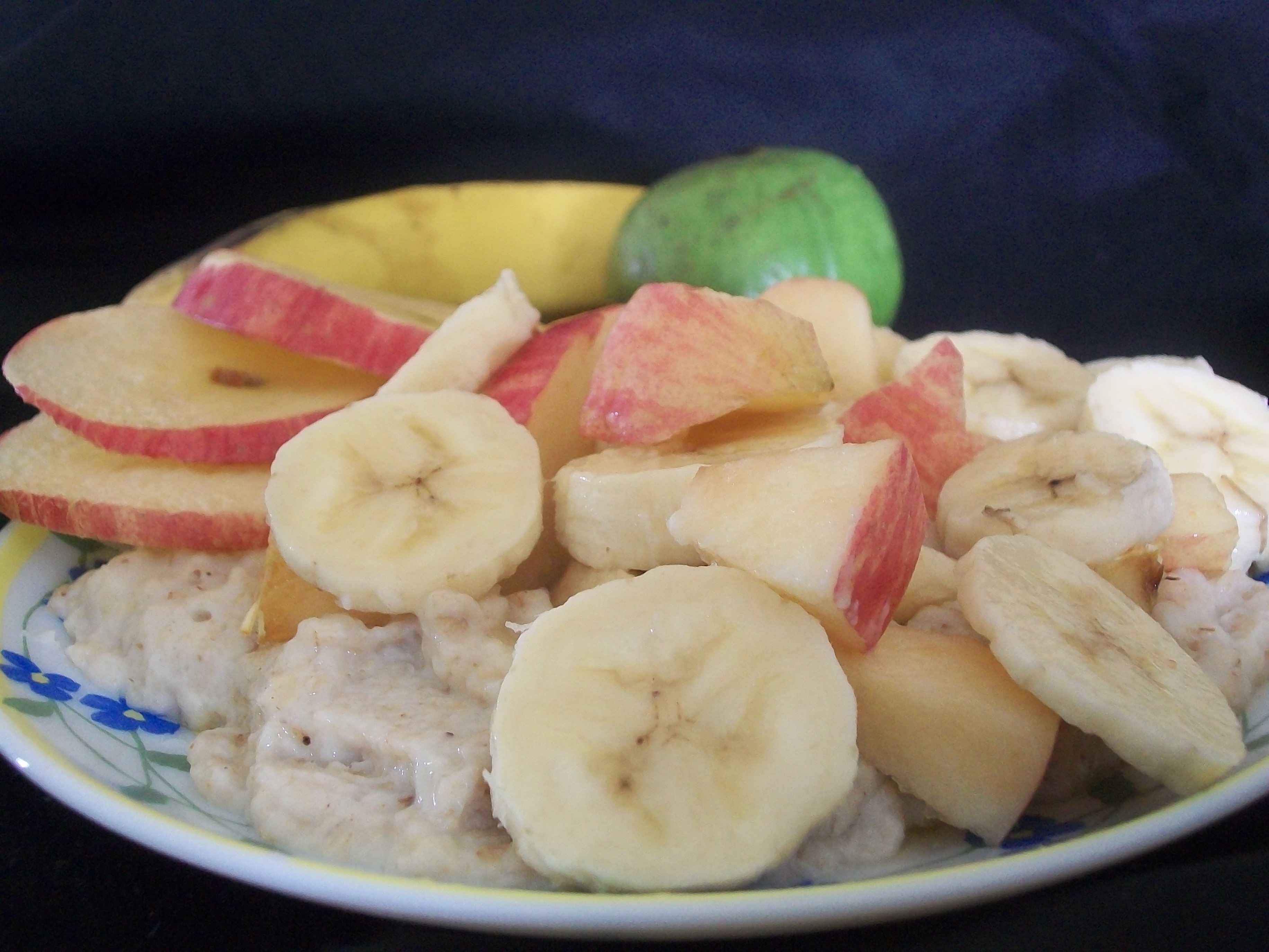 Oats with mixed fruits and flax seeds rumasaha