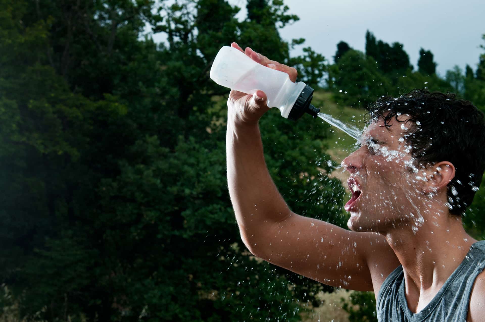 8 Seriously Useful Tips For Running In Hot Weather Conditions
