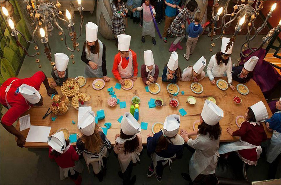 FAMILY friendly restaurants in Barcelona Runner Bean Tours